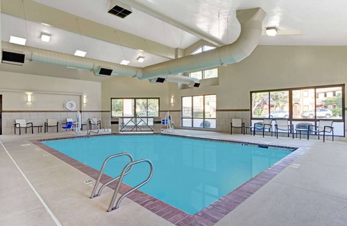 Provo Hotel | Baymont by Wyndham Provo River