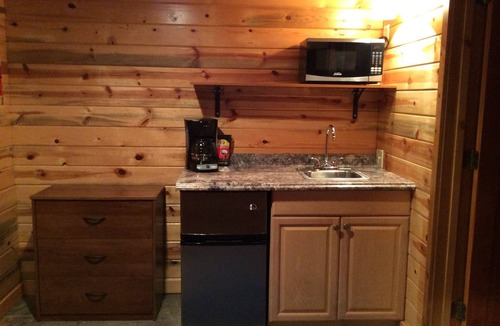 Thompson Falls Cabin | Bear Creek Resort, Upper Cabin Suite (double queen), Upper Cabin Suite (double queen)
