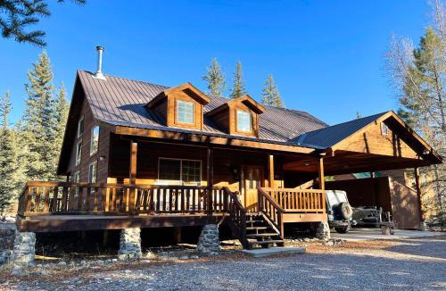 Bayfield Cabin | Bear Paw Lodge & Vacation Homes