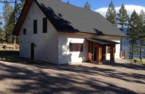 Finley Point House | Beautiful timber frame Finley Point home, lake frontage. High speed internet.