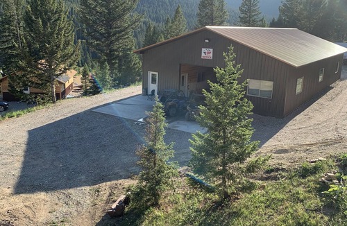 White Sulphur Springs Cabin | Beautiful Cabin located in the Little Belt Mountains