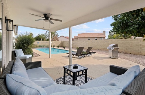 Paradise Valley Village House | Beautifully Remodeled 4 Bed 2 Bath with a Pool located in Scottsdale