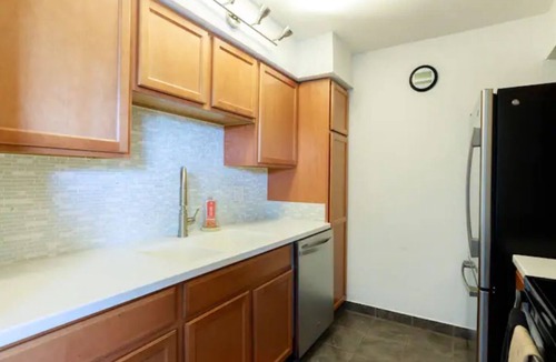Entertainment District Condo | Best Location in Town, Heated Pool, Spa and gym!