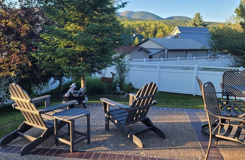 Whitefish House | Best of Whitefish 2018-25 - 5 star reviews! 3 Bedrooms 5 mins 2 WF! 30 to GNP!