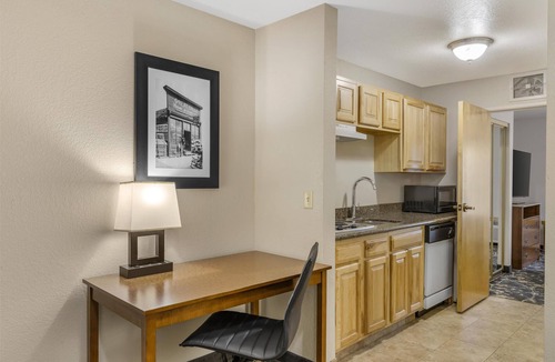 Great Falls Hotel | Best Western Plus Riverfront Hotel & Suites