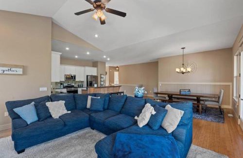 Latah Valley House | Big House Energy Spokane Stay That Hits