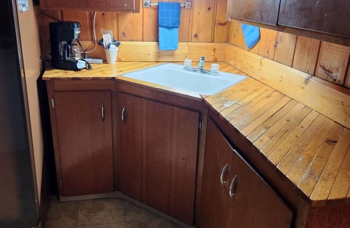 Bynum Hotel | Big Sky Motel