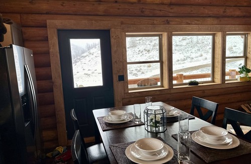 Madison County Cabin | Bigger Bear Cabin, 3 bd/2 ba