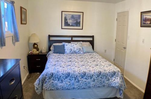 Butte House | Bo's Copper City Charmer, easy Freeway Access, open floorplan