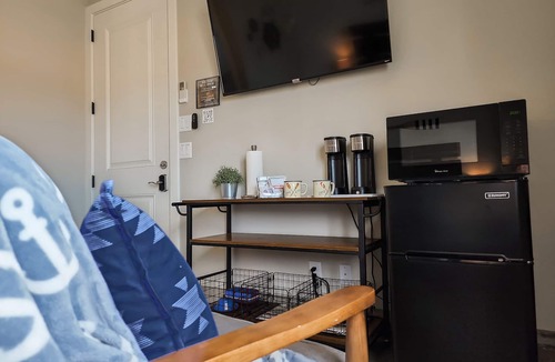 Page Apartment | Boathouse Suite Unit #1, at Antelope Canyon and Horseshoe Bend