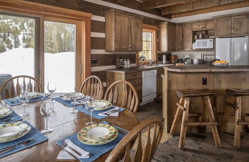 Big Sky House | Book a Holiday Stay Today! Private Mountain Haven with Sweeping Views! Hot Tub!