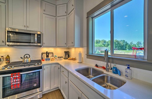 Four Corners House | Bozeman Home w/Deck: Walk to Fishing, Hot Springs