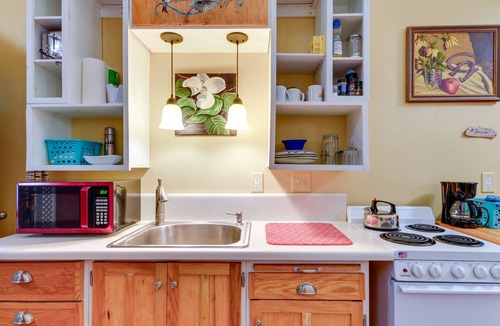 Bridger Apartment | Bridger Apartment In the Heart of Downtown!
