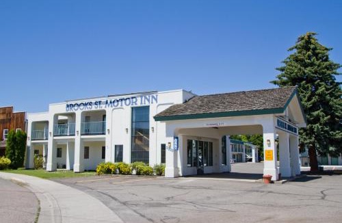 Southgate Triangle Hotel | Brooks St. Motor Inn
