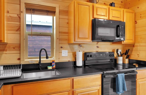 Summerhaven Cabin | Cabin 1, Pet Friendly Cabin at Mt. Lemmon Hotel - Heart of Summerhaven, Arizona!
