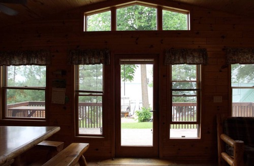 Deer River Apartment | Cabin 5 - Modern Cabin with A/C and lake views - Fully handicap accessible