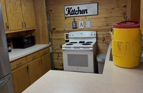 Swan Valley Cabin | Camp Little Lemhi Director`s Cabin