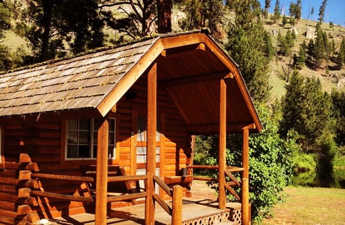 Ravalli County Cabin | CAMP SULA - Deluxe Cabin #3 on the East Fork