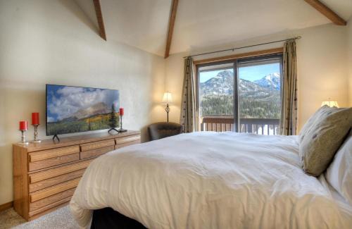 Purgatory House | Cascade Village 59