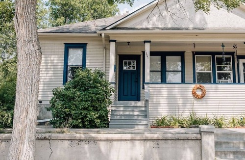 Great Falls House | Central Station - 3 beds 1 bath