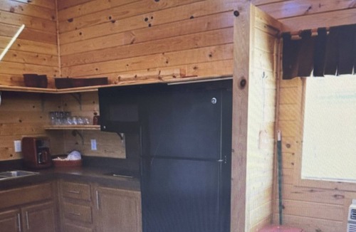 Babb Cabin | Charming 2-bedroom cabin in St Mary’s Glacier