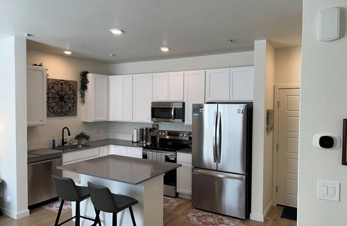 Johnstown House | Charming 2-bedroom townhome only 53 min to Boulder for Sundance!