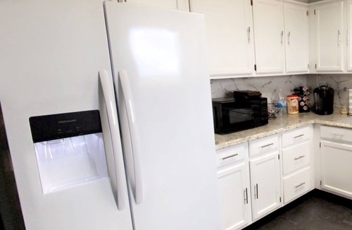 Gallup House | Charming 3-bedroom house with WiFi, AC in welcoming Gallup
