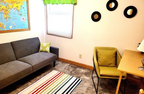 Pierre House | Charming 3-bedroom townhome with WiFi and AC in Pierre