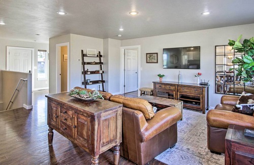 Belgrade House | Charming Belgrade Home w/ Deck & Game Room!