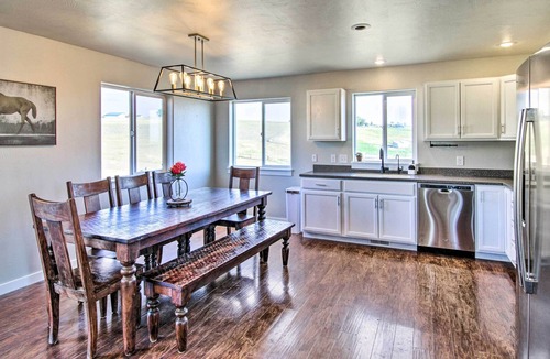 Belgrade House | Charming Belgrade Home w/ Deck & Game Room!