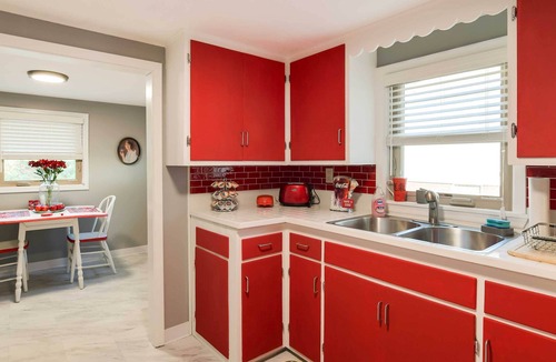 Fergus Falls House | Charming Home w/ Patio Near Otter Tail River!