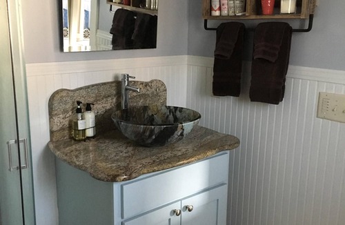 Livingston Apartment | Charming private studio