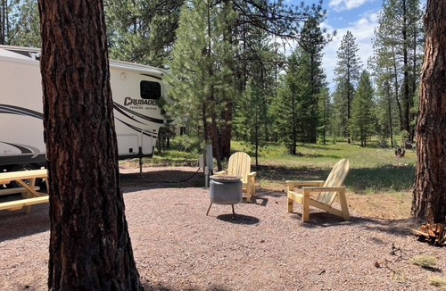Greenough House | Charming RV with AC and WiFi.
