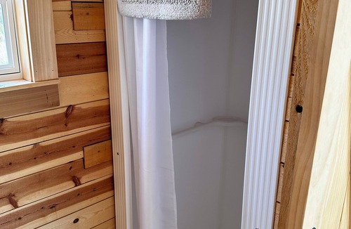 Frenchtown Cabin | Charming Tiny Home in Frenchtown, easy commute to Missoula
