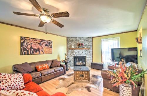 Apple River House | Chic Apple River Escape w/Fire Pit!
