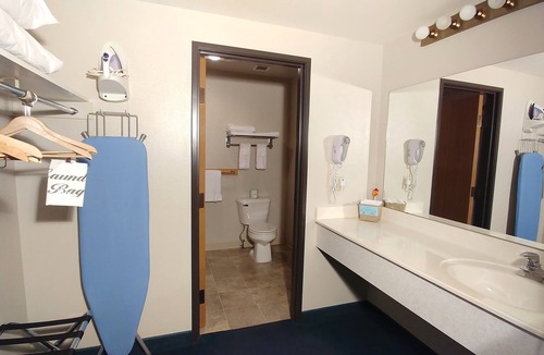 Bynum Hotel | Choteau Stage Stop Inn