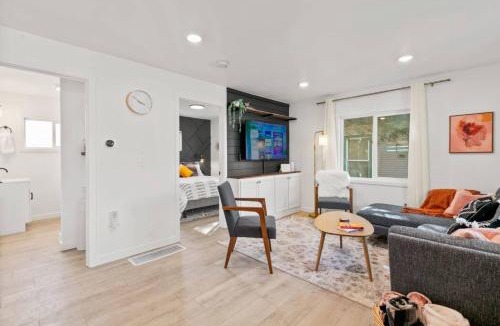 West Central House | City Close Style First Modern Bungalow Vibes