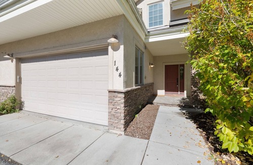 Driggs Villa | Cobble Creek Lane: Spacious, Gourmet Kitchen, Great for Families