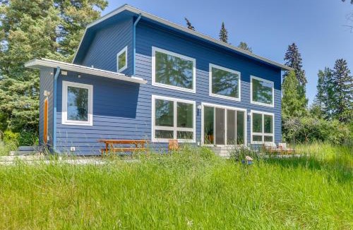 Columbia Falls House | Columbia Falls Home with Patio Near Glacier NP!