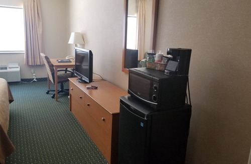 Jamestown Hotel | Comfort Inn Jamestown South