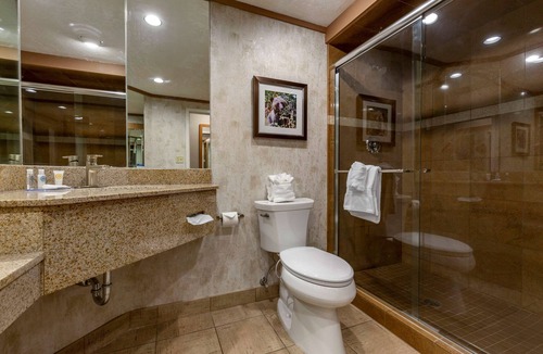 Grant Creek Hotel | Comfort Inn Missoula Airport