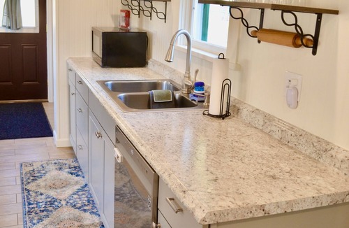 White Sulphur Springs House | Completely Renovated Home with Mountain Views