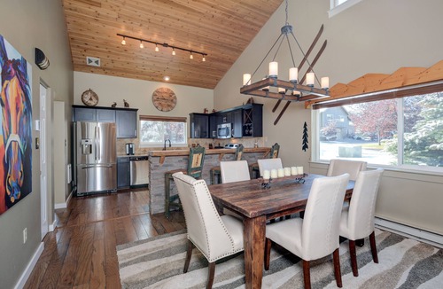 Big Sky House | Condo w/private hot tub close to Town Center & Big Sky Resort - The Hallmark Chalet