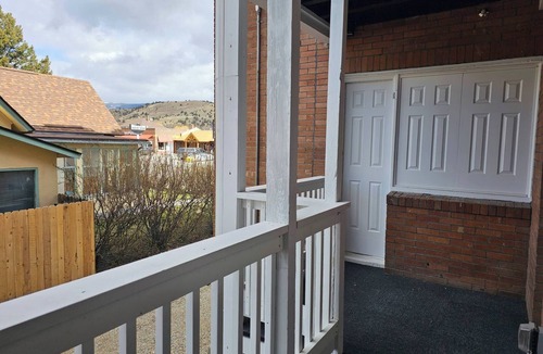 Anaconda Condo | Convenient & Modern Condo Living