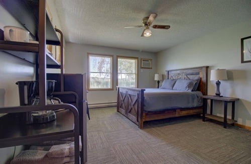 Clitherall Cottage | Cottage II | Minnesota Lake Home Resort | Studio-Style Cottage | Legacy Lakeside Resort