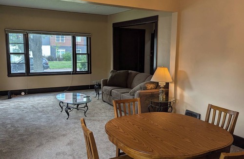 Roosevelt Apartment | Cozy 1-bedroom apartment in fantastic Fargo with WiFi, AC