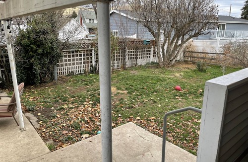 Pomeroy House | Cozy 2+bed/1bath in quiet neighborhood