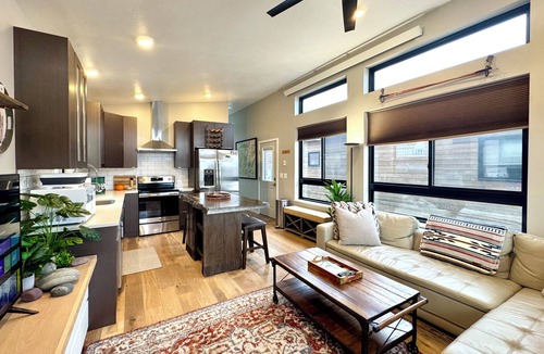 Victor House | Cozy 2 Bedroom by Teton Pass