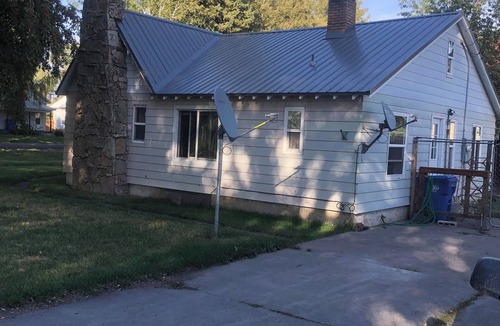 Ashton House | Cozy 2-bedroom house in charming Ashton with WiFi