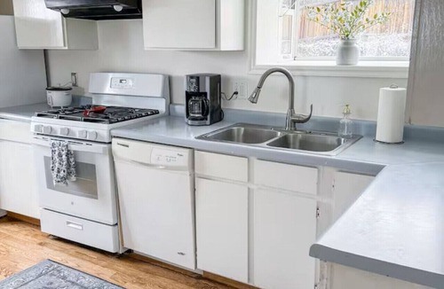 Sugar House House | Cozy Brick Home Near Sugar House Parks!